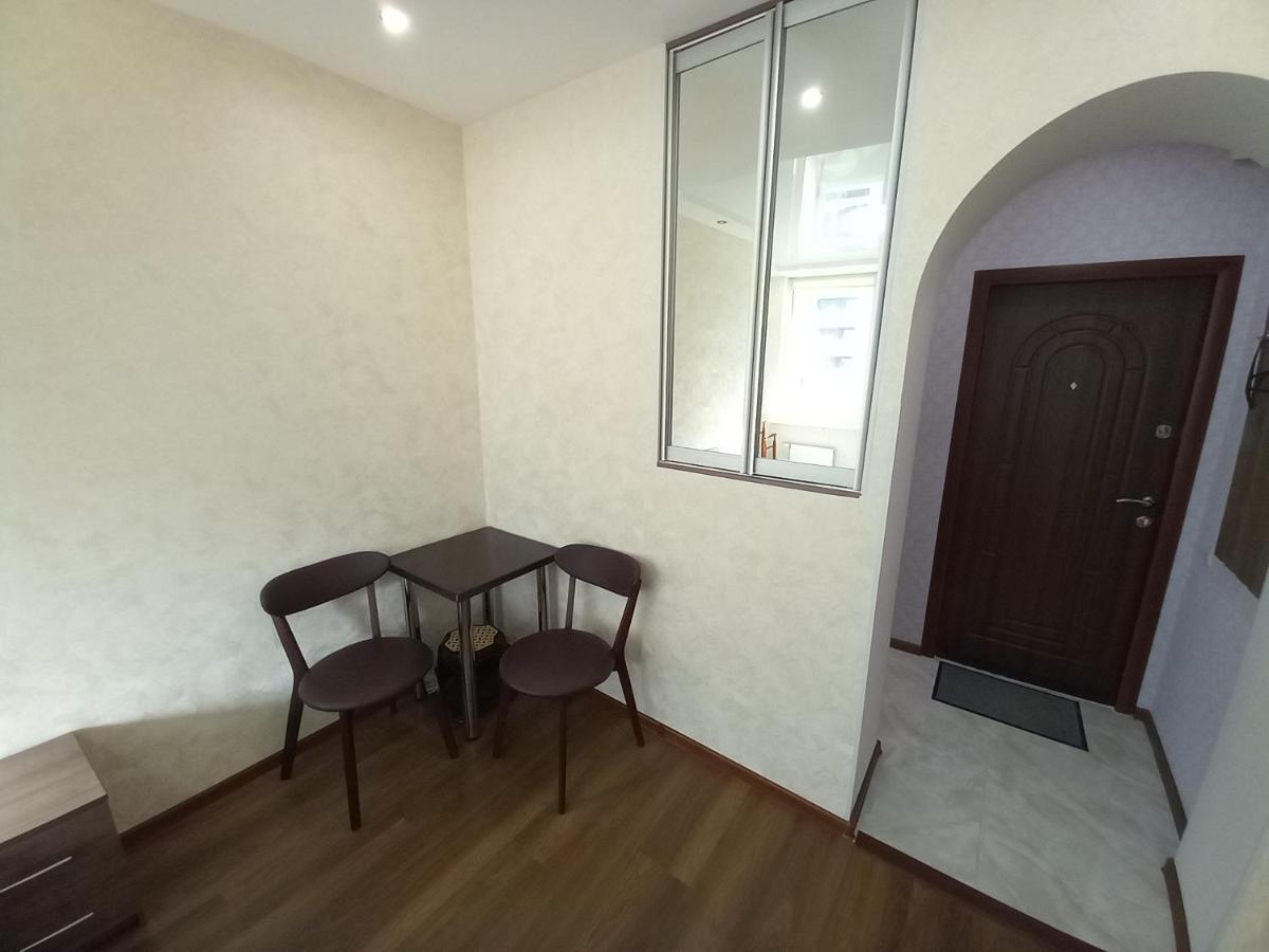 Smart Apartments Drahomanova 2А Kiev Luaran gambar