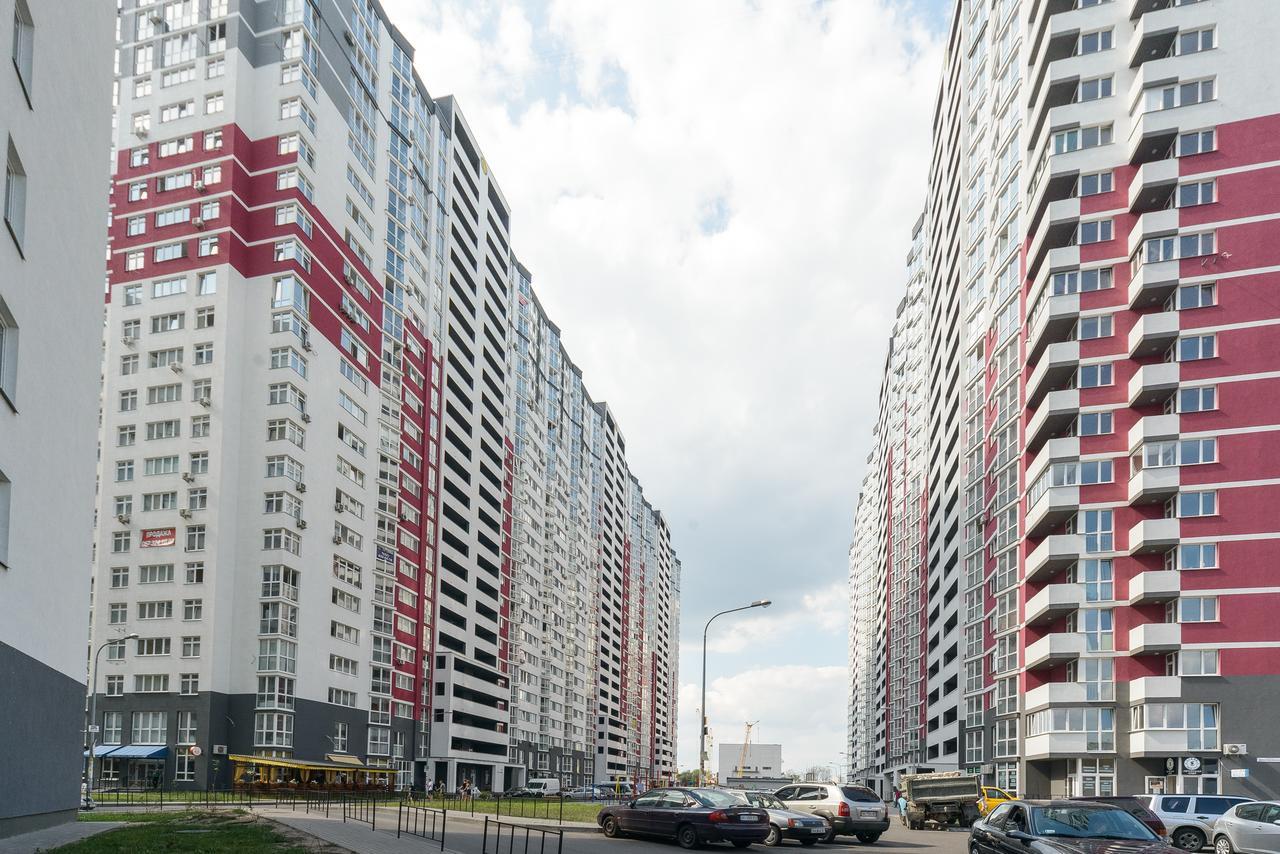 Smart Apartments Drahomanova 2А Kiev Luaran gambar